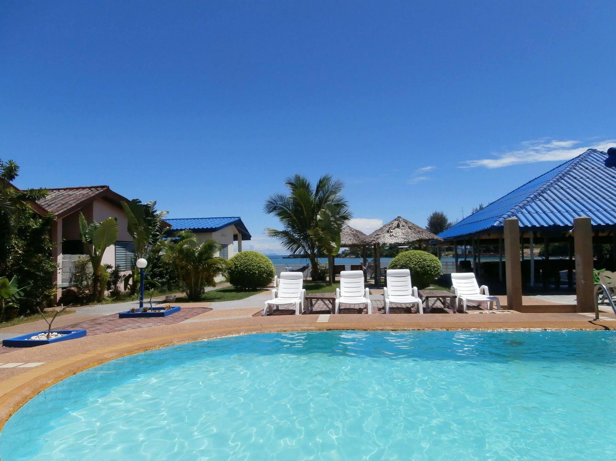 Hotel Fiji Palms Phuket Extérieur photo