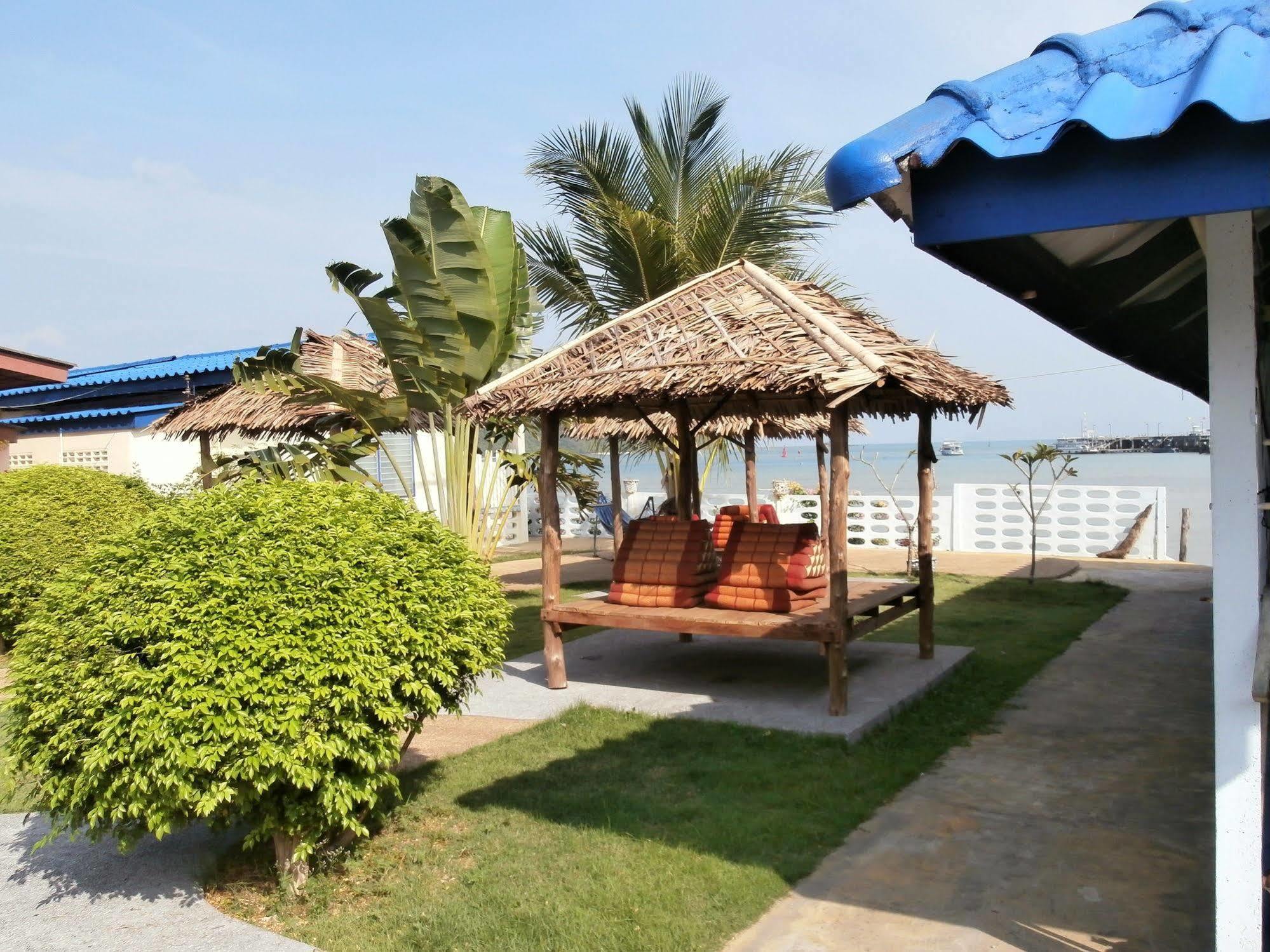 Hotel Fiji Palms Phuket Extérieur photo