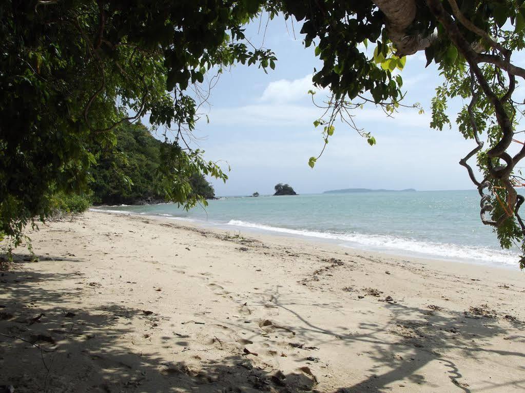 Hotel Fiji Palms Phuket Extérieur photo